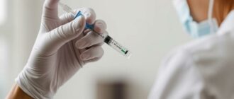 Прививка по ДМС: как получить вакцинацию через полис и не запутаться в бумагах